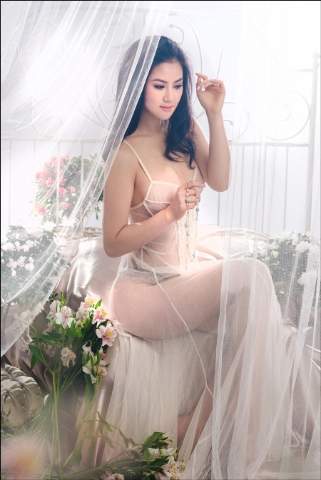 偶像女友堕落动漫免费观看